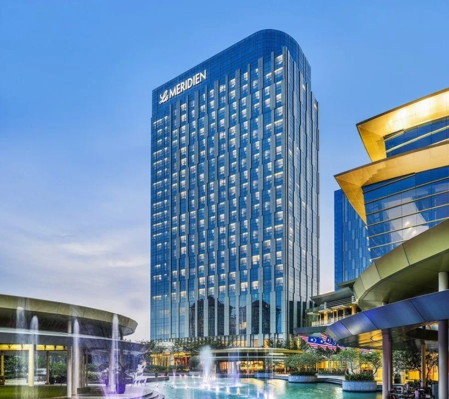 Le Meridien Hotel